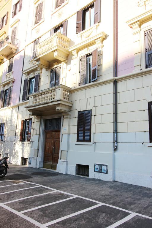 Mi.Ro Rooms Roma Esterno foto